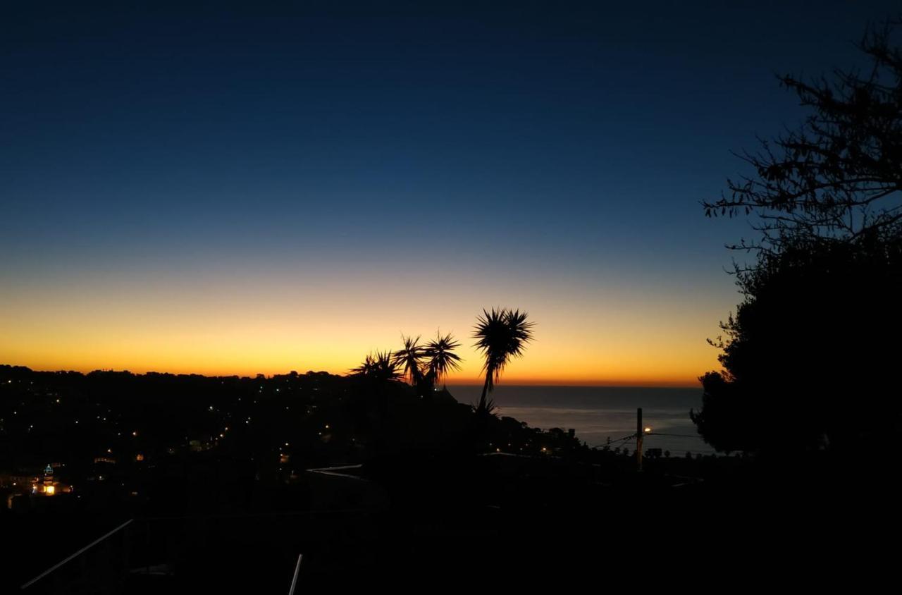 Virage 9 3/4 Saint-Mandrier-sur-Mer Exterior foto